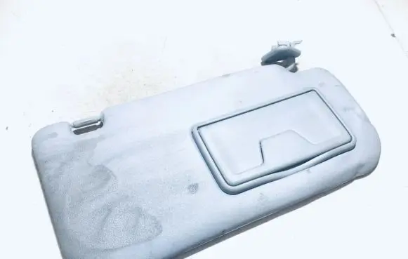 Sun visor