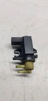 Volkswagen PASSAT B6 Vacuum valve 1k0906627A