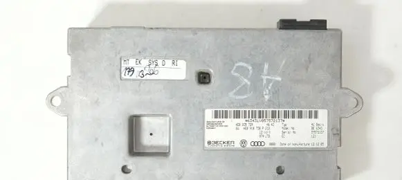 Audi A8 S8 D3 4E MMI control unit 4E0910730P 4E0035729