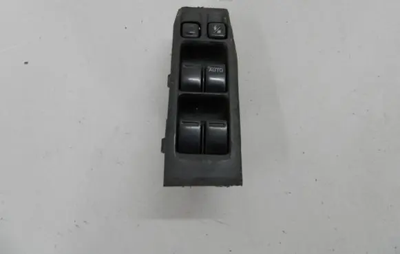 Nissan Primera Electric window control switch 25401AU660