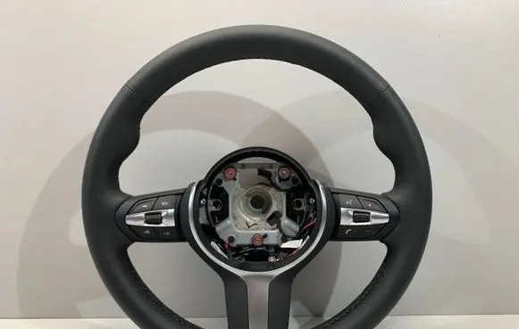 BMW X2 F39 Steering wheel 8092700