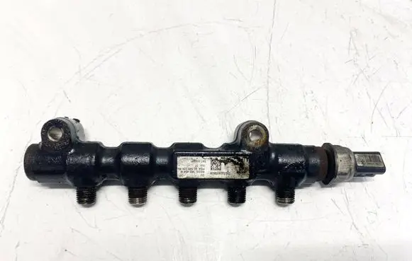 Fuel main line pipe