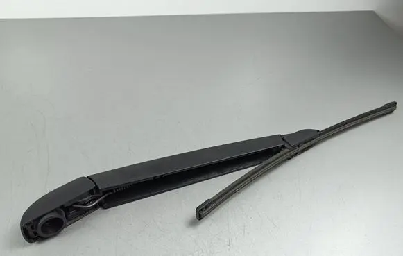 Alfa Romeo Stelvio Rear wiper blade arm 