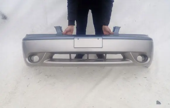 KIA Carens I Front bumper