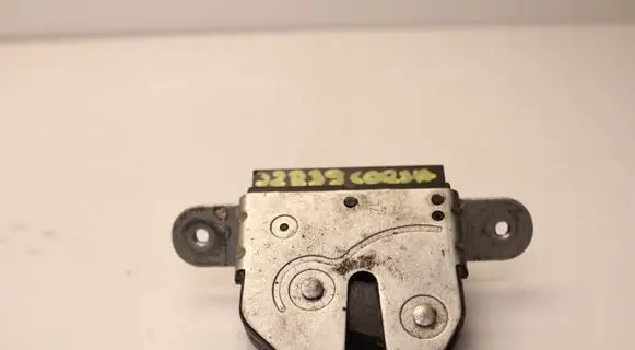 Opel Corsa D Tailgate/trunk/boot lock/catch/latch 