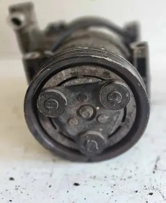 Hyundai i10 Air conditioning (A/C) compressor (pump) 977010X300