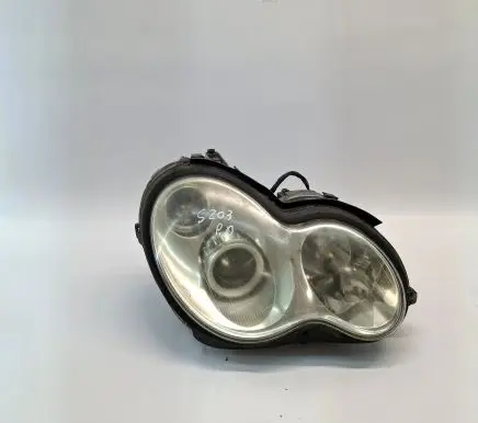 Mercedes-Benz C W203 Headlight/headlamp 1307329088
