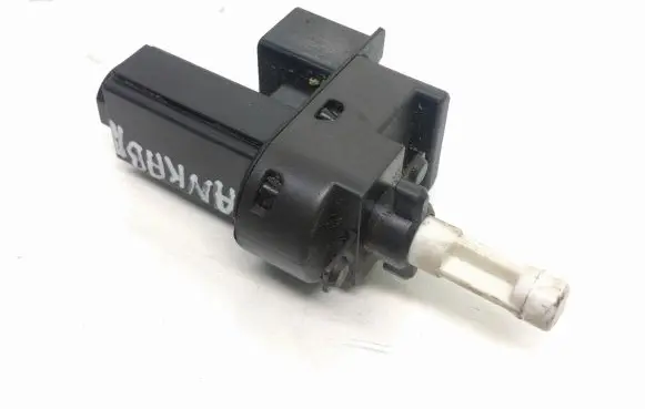 Clutch pedal sensor