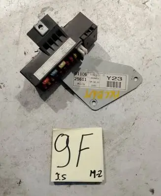 Hyundai Accent Fuse box set 9110625611