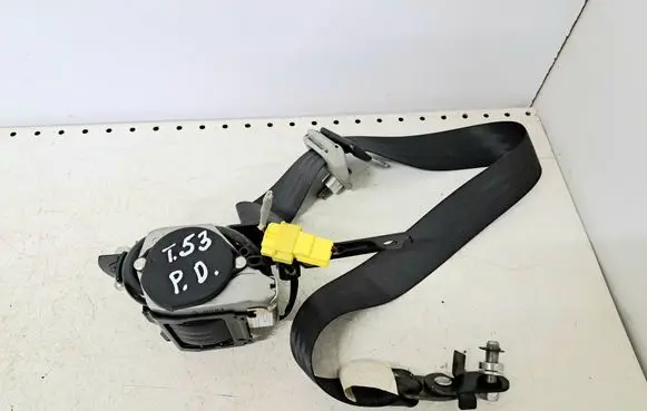 Honda FR-V Front seatbelt