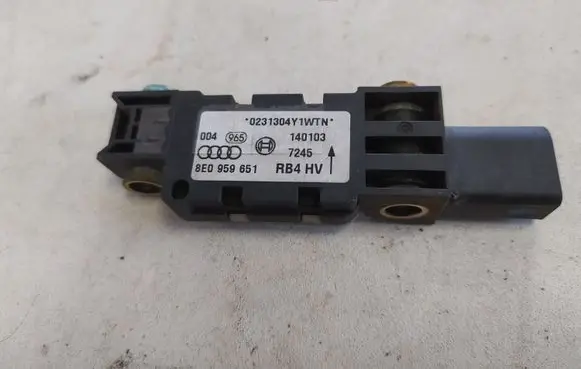 Audi A4 S4 B6 8E 8H Airbag deployment crash/impact sensor 8E0959651
