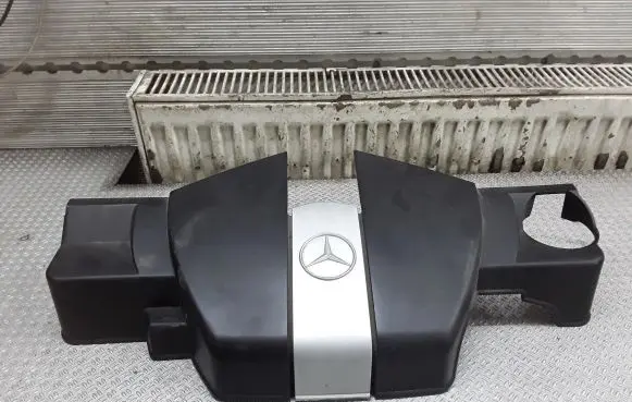 Mercedes-Benz S W220 Engine cover (trim) A1120100467