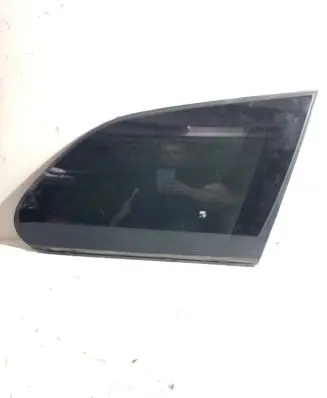 Volvo XC60 Rear side window A048587