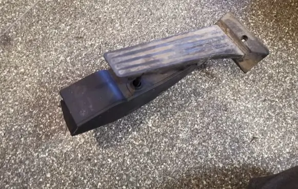 BMW 5 E60 E61 Accelerator throttle pedal 35426772646