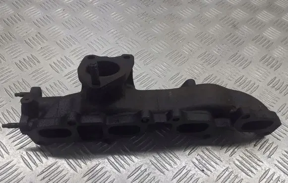 Mazda 6 Exhaust manifold