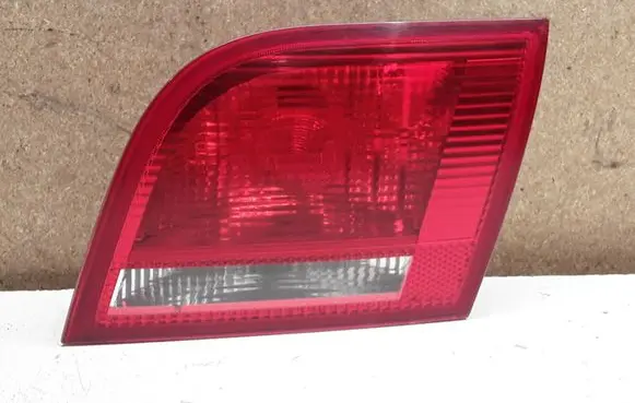 Audi A3 S3 8P Tailgate rear/tail lights 8P4945094