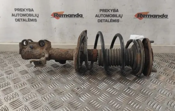 Toyota Auris 150 Front shock absorber with coil spring