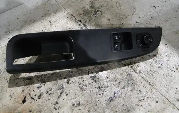 Volkswagen Golf V Electric window control switch 1K4868049B