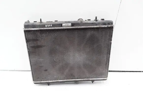 Peugeot RCZ Coolant radiator 9674089680
