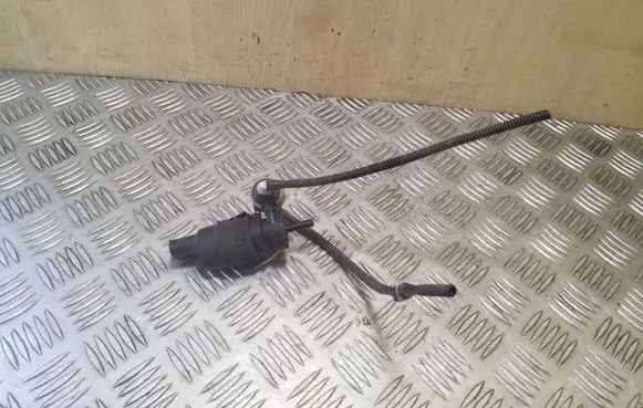Audi A6 S6 C6 4F Windscreen/windshield washer pump 1T0955651A