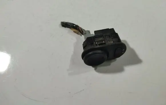 Opel Zafira A Wing mirror switch 09026861