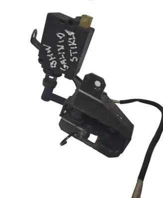BMW 5 E39 Tailgate window lock/catch/latch 8238469 67118384069