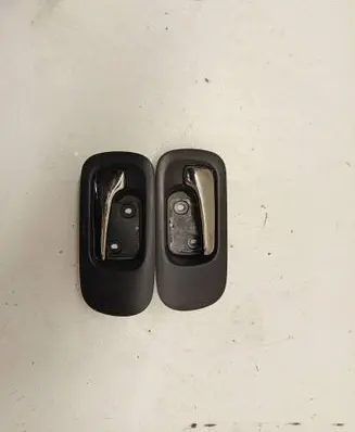 Honda CR-V Front door interior handle S9AFRR