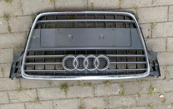 Audi A4 S4 B8 8K Front bumper upper radiator grill 8k0853651