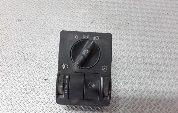 Opel Combo C Light switch 9116615
