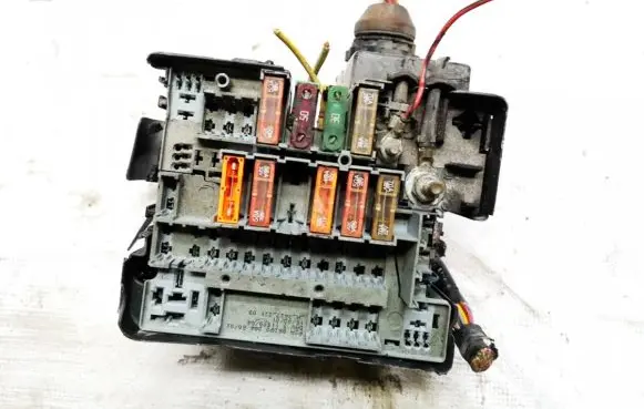 Citroen Xsara Picasso Fuse box set 9628024480
