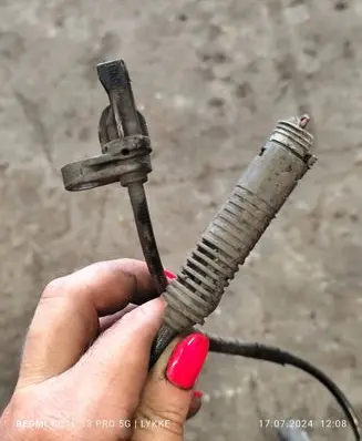 BMW 3 E92 E93 ABS rear brake sensor 6762466
