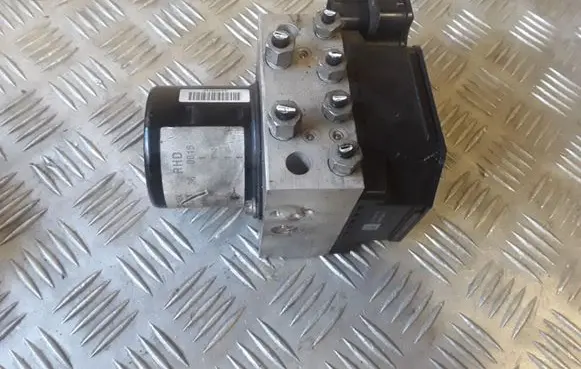 Opel Insignia A ABS Pump 13316697 16817007 14177461110