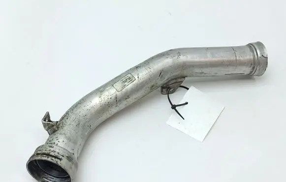 Chrysler 300 - 300C Turbo air intake inlet pipe/hose 