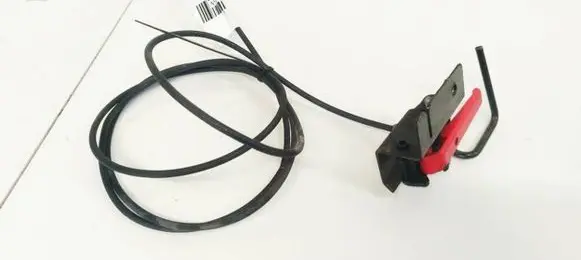 Citroen Berlingo Engine bonnet (hood) release handle