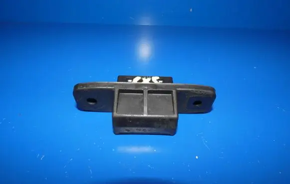 Mazda CX-5 Tailgate opening switch 