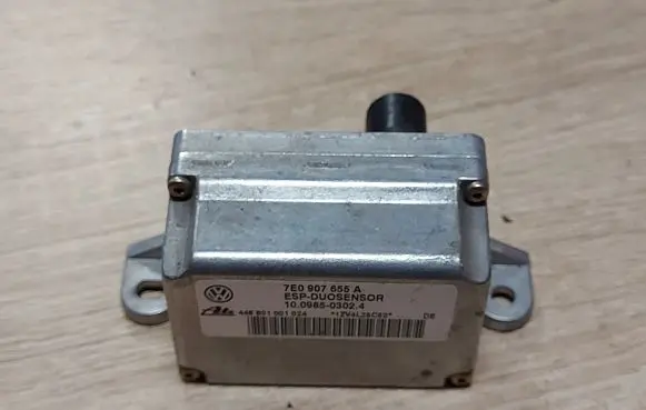 Volkswagen Transporter - Caravelle T5 ESP acceleration yaw rate sensor 7E0907655A