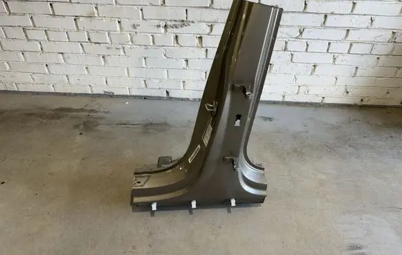 Audi A6 S6 C8 4K Pillar (middle) 