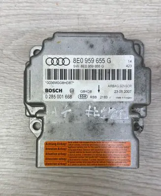Audi A4 S4 B7 8E 8H Airbag control unit/module 8E0959655G 0285001668