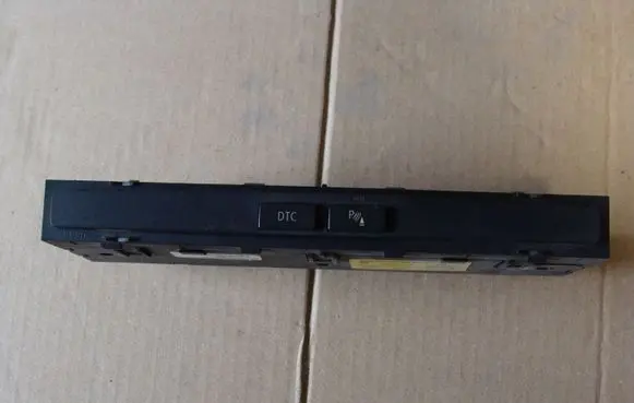 BMW 5 E60 E61 Parking (PDC) sensor switch 9134025