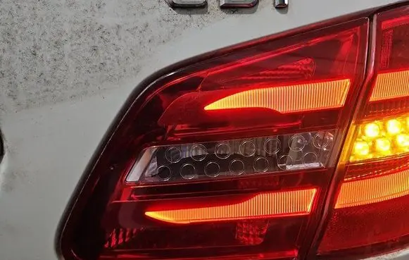 Rear/tail lights