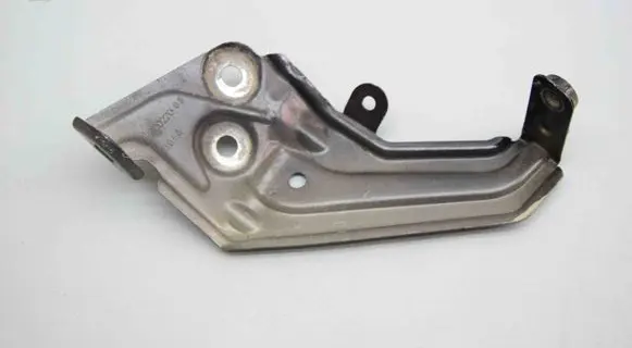 BMW iX3 G08 Fender mounting bracket 7400220