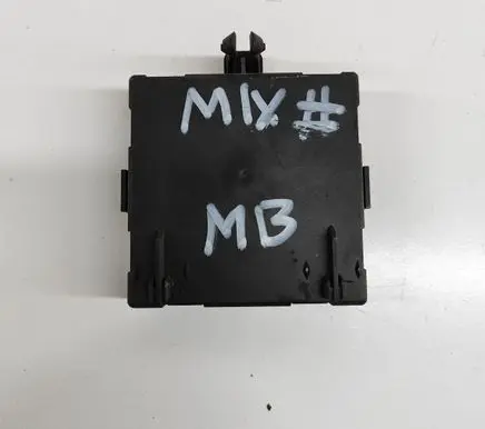 Mercedes-Benz E W212 Door control unit/module A2129004002 A2128203526