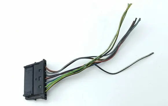 Mercedes-Benz CLK A209 C209 Rear tail light wiring loom 0435456620