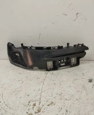 Mercedes-Benz C W205 Rear bumper mounting bracket A2058852165