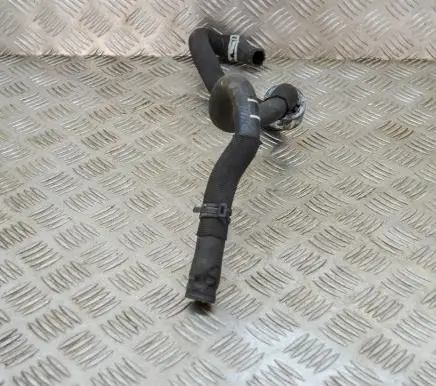 Land Rover Range Rover Sport L494 Engine coolant pipe/hose