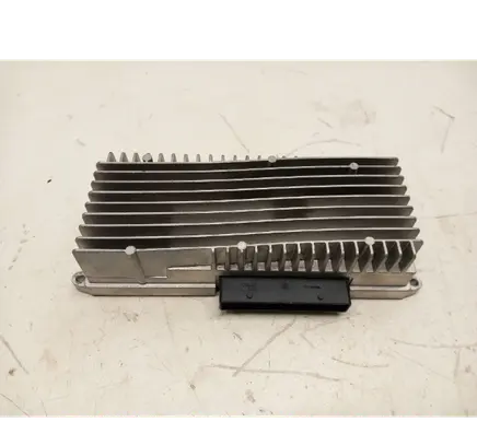 Audi Q5 SQ5 Sound amplifier 8R0035223F