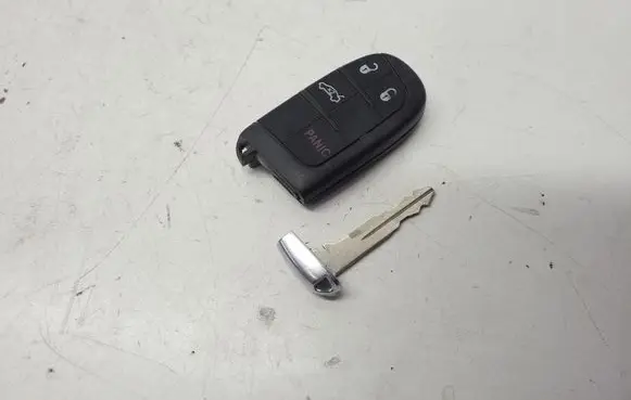 Dodge Challenger Ignition key/card 