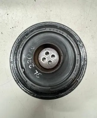 BMW 5 F10 F11 Crankshaft pulley 13981110