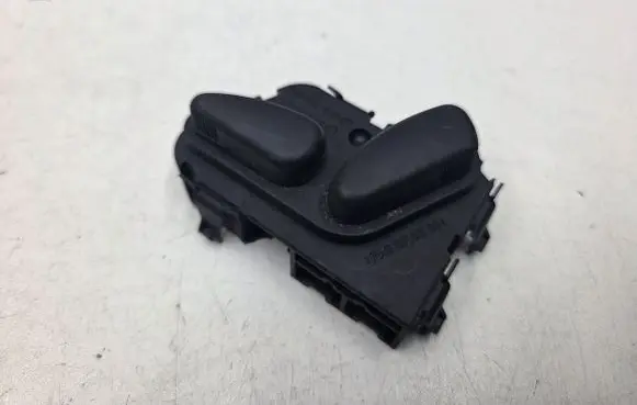 Mercedes-Benz E W211 Seat control switch A2108213851 2108213851