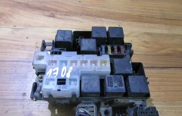 KIA Clarus Fuse box set